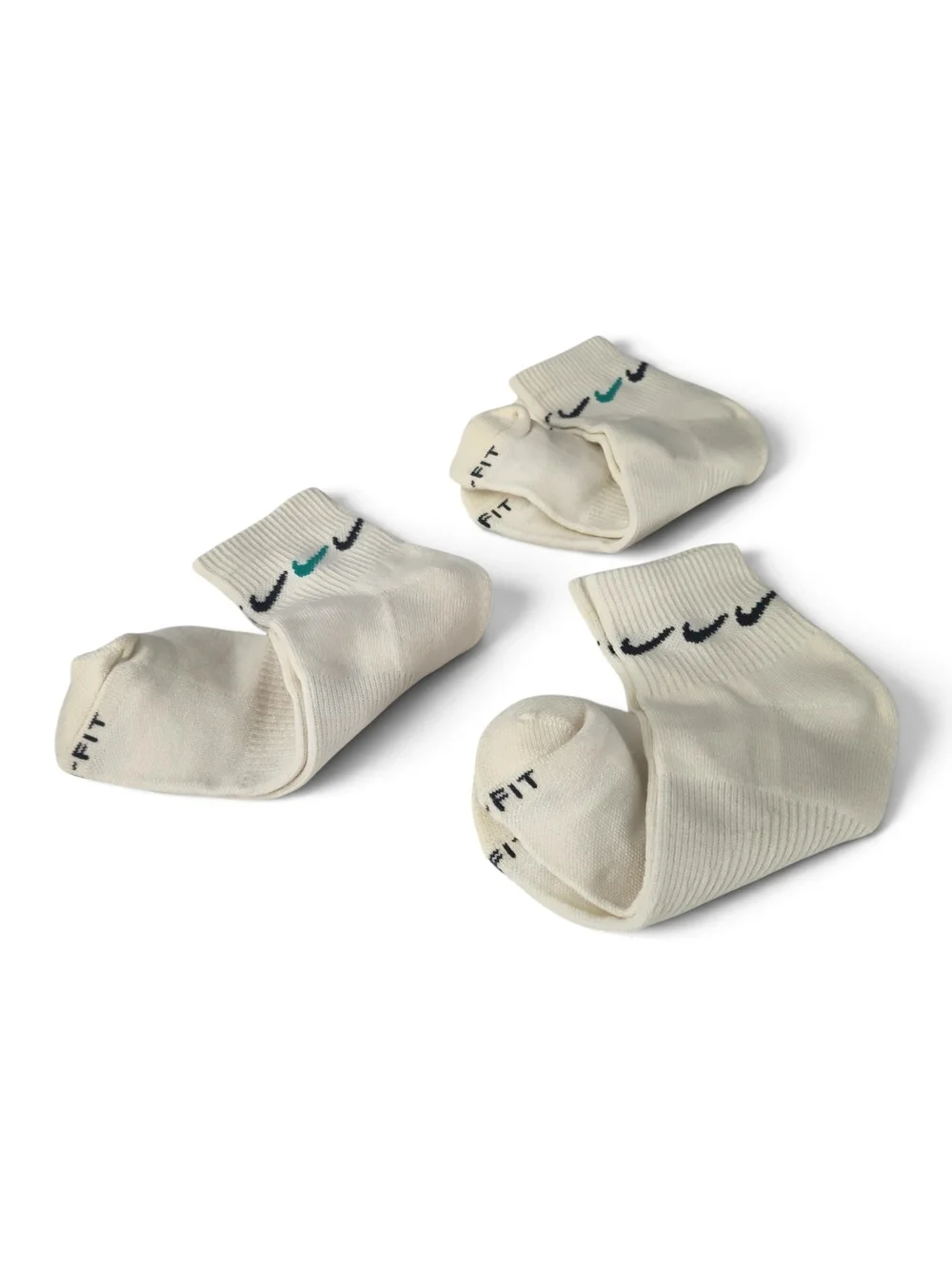 3 pair Nike Everyday Plus Cushioned Ankle Socks Cream Size Large - Unisex - NEW